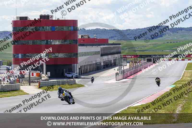 cadwell no limits trackday;cadwell park;cadwell park photographs;cadwell trackday photographs;enduro digital images;event digital images;eventdigitalimages;navarra;no limits trackdays;peter wileman photography;racing digital images;trackday digital images;trackday photos